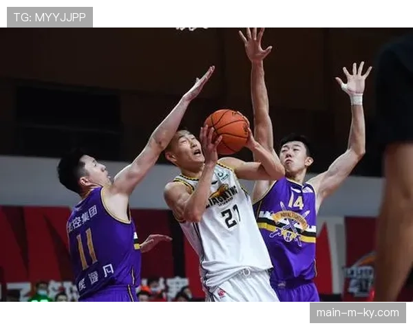 北控队末节12-2攻势难掩战术盲区 左侧底角三分7投0中